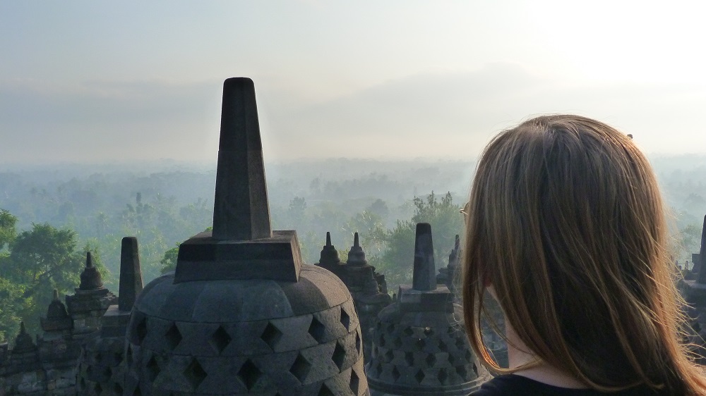 Borobudur, haut symbole du Bouddhisme