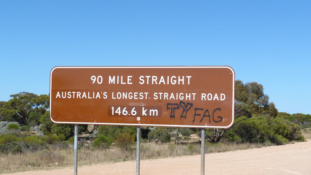 La ligne droite la plus longue d'Australie