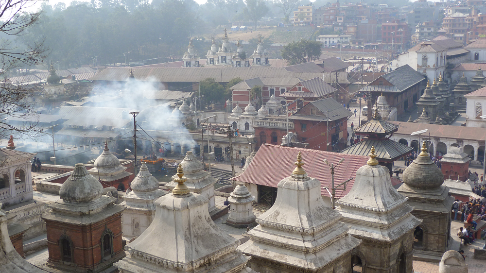 Pashupatinath bagmati cremation temple hindouiste