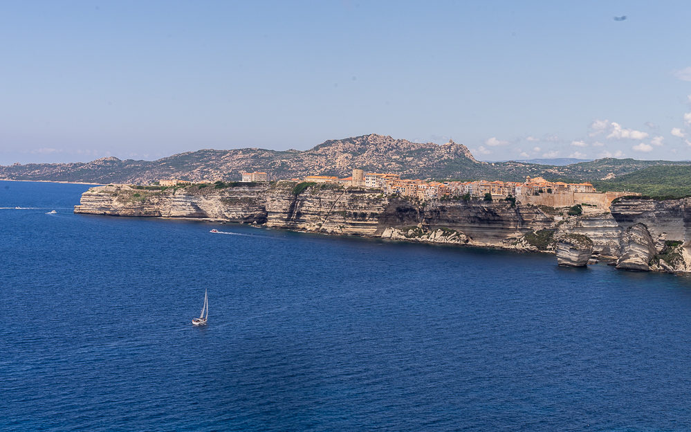 Bonifacio, ville suspendue