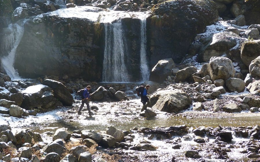 Annapurna : les cascades dégèlent et doivent être traversées