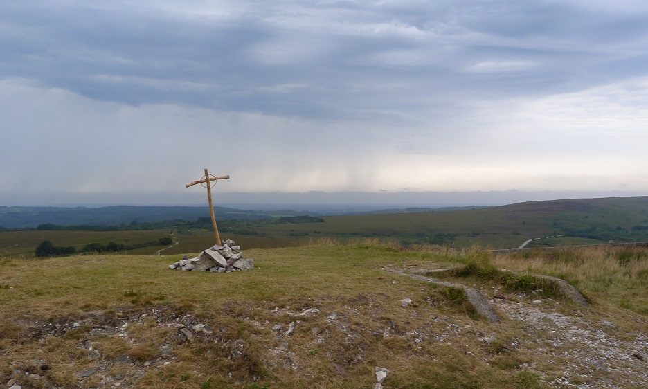 Monts arree croix celtique landes