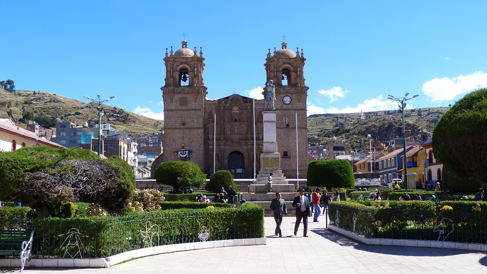 plaza di armas puno perou