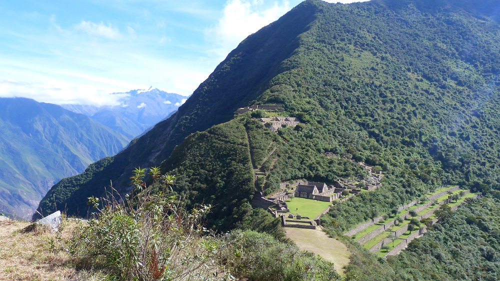 Choquequirao vue colline tronquee