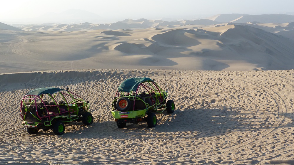 Buggys huacachina desert sable